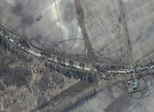 Đoàn xe quân sự Nga dài 64 km tiến về Kiev