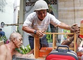 'Chú Đức ba gác' chuyên chuyển trọ cho sinh viên giá 0 đồng