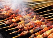 Cách tránh ung thư khi ăn đồ nướng