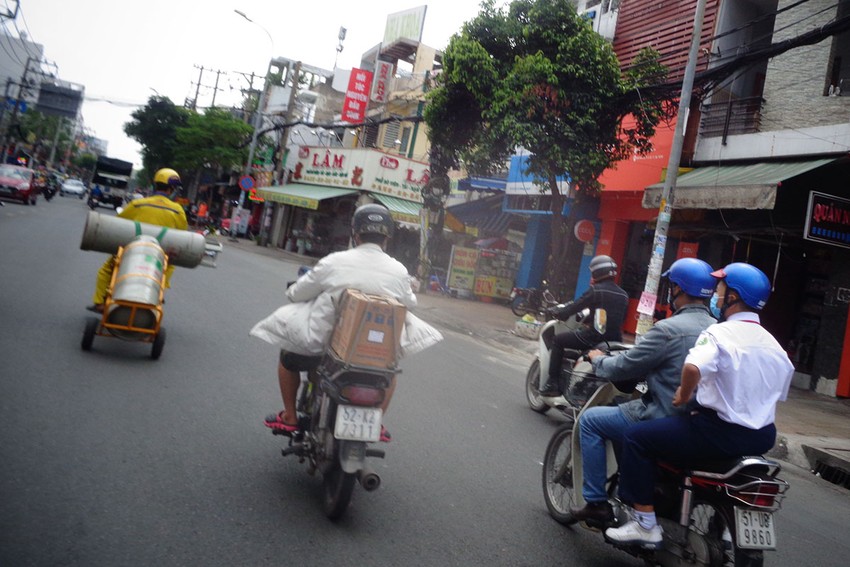Dân Việt lên đời Bỏ xe số đi xe gas  Đài Phát thanh và Truyền hình Kon  Tum