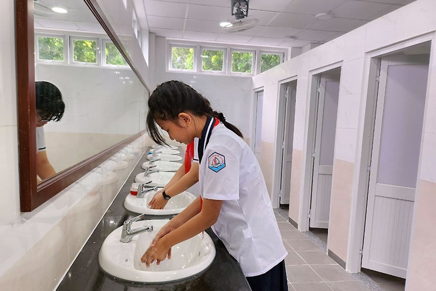 Nhấn vào ảnh để phóng to Niềm vui trong những ngôi trường mới ảnh 2