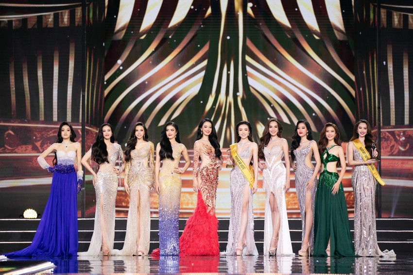 Le Hoang Phuong, Khanh Hoa beauty was crowned Miss Grand Vietnam 2023, the audience burst into photos 15