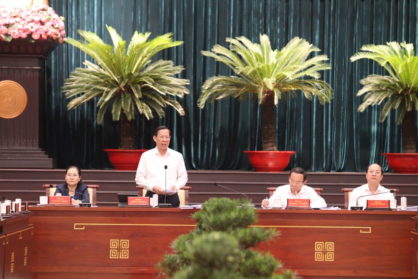 Chủ tịch Phan Văn Mãi: Rà soát, điều chỉnh cán bộ phù hợp để thực hiện Nghị quyết 98 ảnh 2