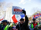 Nước Anh dự định trì hoãn Brexit đến khi nào?
