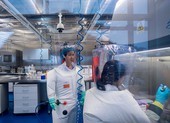 Các chuyên gia Viện Virus học Vũ Hán nên 'tự mình lên tiếng'
