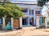 Trưởng phòng giáo dục có biểu hiện chuyên quyền, độc đoán
