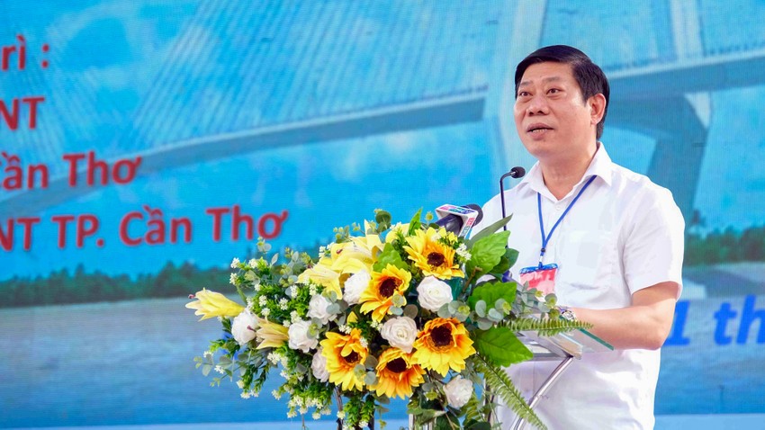 Thả hơn 11 tấn cá để tái tạo nguồn lợi thủy sản khu vực sông Hậu ảnh 2