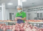 Khủng hoảng thừa thịt heo nhưng giá ở chợ, siêu thị vẫn đắt