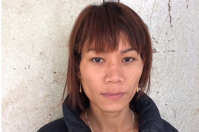 Cô gái 20 tuổi từ Trung Quốc về quê tố cáo kẻ buôn người