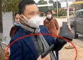 Rút súng đe doạ người bán đất