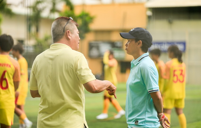 Former players Luu Ngoc Mai and Tuan Phong fuel the Vietnamese women's team photo 6