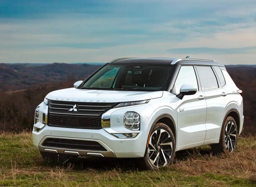 Top 6 chiếc xe SUV ba hàng ghế, công suất mạnh giá dưới 940 triệu đồng  ảnh 4