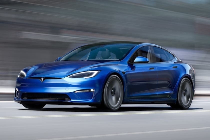 Khám phá một số mẫu xe ô tô điện nhanh nhất năm 2023