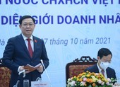 Nhìn dòng người rời khỏi TP.HCM, thấy cấu trúc lao động đã bị phá vỡ