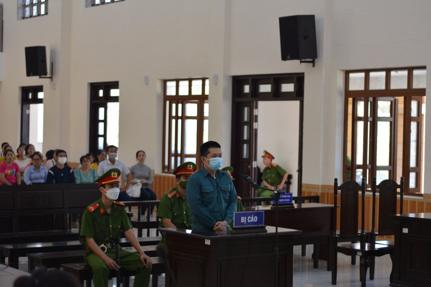 Giám đốc phân lô bán nền chiếm đoạt tiền tỷ của khách hàng lãnh 16 năm tù ảnh 2