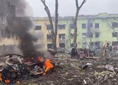 Ukraine: Hàng nghìn dân thường kẹt giữa làn không kích, đàm phán chưa tiến triển