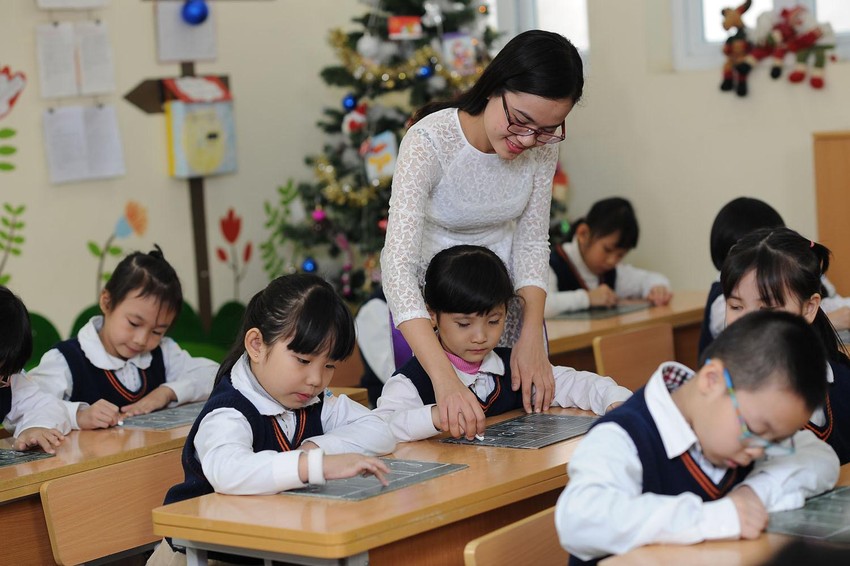16.000 giáo viên nghỉ việc 'là hiện tượng không bình thường' ảnh 2