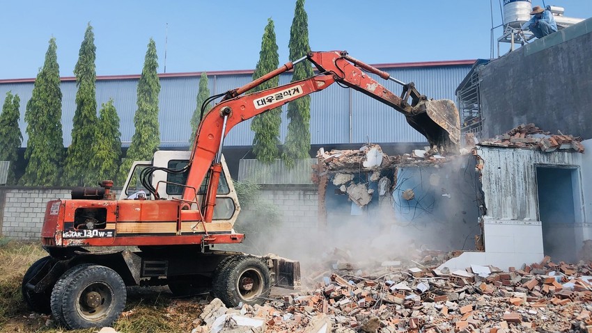 Binh Duong: Forcing 12 houses to be built without permission Photo 4