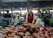Heo sạch, an toàn đang khốn khổ vì bị 'oan'