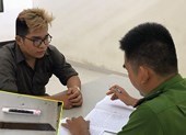 Nhóm cướp chặn phụ nữ lấy xe SH ở quận 7