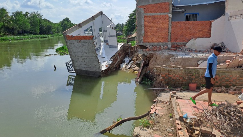 Đồng Tháp: Hơn 44 km bờ sông nằm trong khu vực sạt lở đặc biệt nguy hiểm ảnh 2