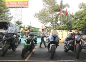 Cảnh sát giăng rào, vây bắt 13 xe mô tô khủng chạy từ Nha Trang vào TP.HCM