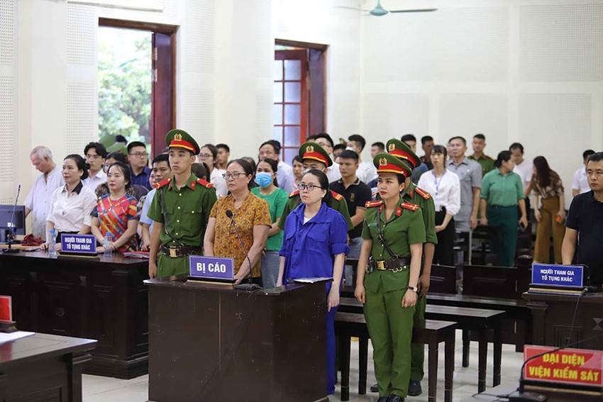Vụ cô giáo Dung ở Nghệ An: Tranh cãi về tình tiết giảm nhẹ ảnh 1