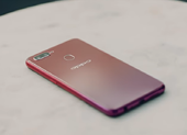 Smartphone trong MV Hãy Trao Cho Anh của Sơn Tùng M-TP là gì?