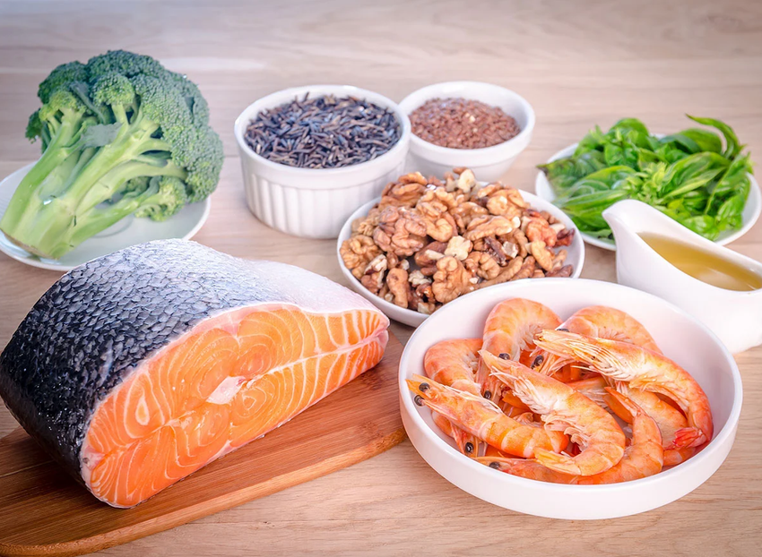 Những thói quen ăn uống khiến bạn dễ bị viêm và lão hóa nhanh hơn ảnh 1