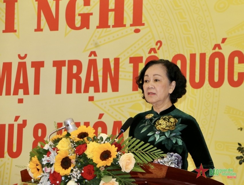Bà Trương Thị Mai, Ủy viên Bộ Chính trị, Thường trực Ban Bí thư, Trưởng ban Tổ chức Trung ương phát biểu tại Hội nghị Ủy ban Trung ương MTTQ Việt Nam lần thứ 8, khóa IX