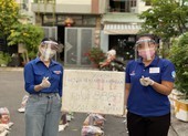 Rưng rưng tháng ngày tôi đi làm tình nguyện viên