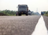 Con đường ngàn tỉ ở Cần Thơ vẫn phải chờ 4 cây cầu