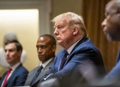Ông Trump nói đang uống thuốc trị sốt rét để ngừa COVID-19