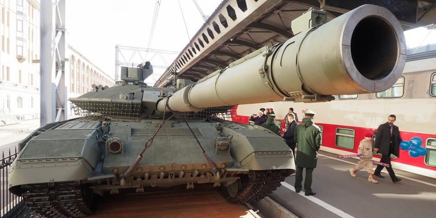 Ukraine: Xe Tăng Siêu Hiện Đại T-90M Của Nga Bị Phá Hủy Chỉ Vài Ngày Được  Triển Khai Ở Miền Đông Ukraine