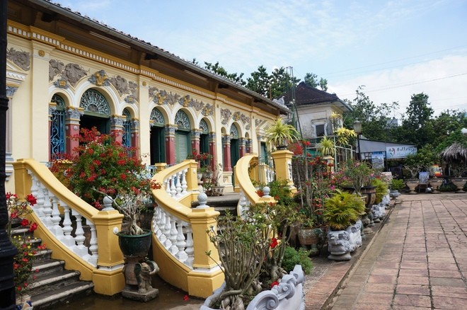 Ngôi nhà cổ đẹp nhất miền Tây ảnh 10