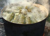 Bánh tét mùng 3, bánh ít lăn dẻo thơm