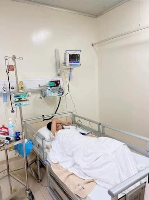 Undressing HIEUTHHUHAI: 'using dramatic sex to catch views', Mai Phuong Thuy was hospitalized photo 4