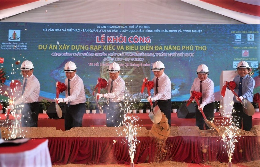 rap-xiec-va-bieu-dien-da-nang-phu-tho-3788.jpg