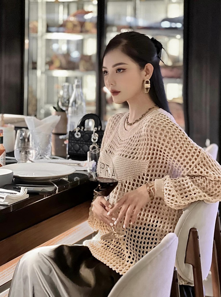 Thieu Bao Tram shows off her 'ant' waist;  The beautiful contestants of Miss Earth Vietnam 2023 photo 4