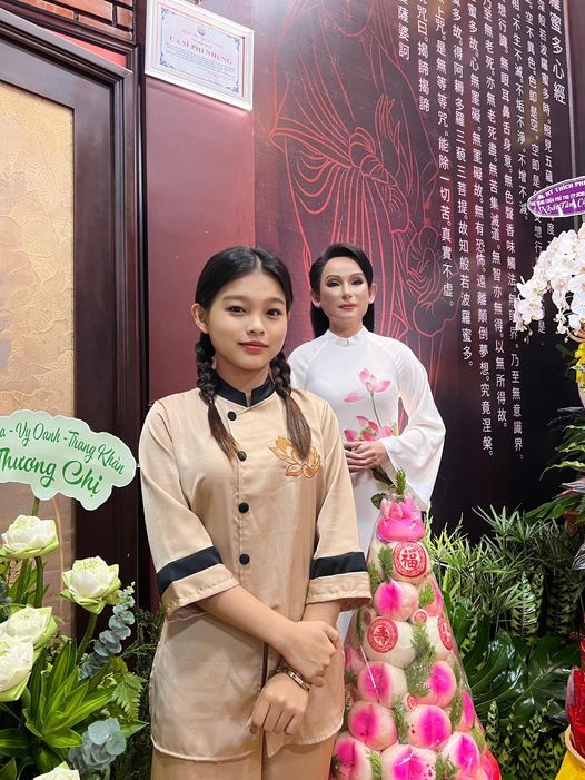 Meritorious Artist Huu Chau thanked the backstage for the final performance of 'Once Upon a Time';  Tran Thanh revealed that he was once cuckold photo 7