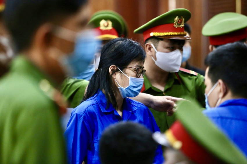 Xử 2 cựu giám đốc Sở Y tế Cần Thơ: Xung đột quyền lợi, nhiều luật sư xin không bào chữa ảnh 1