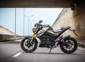 4 mẫu mô tô nakedbike 150 cc dễ luồn lách trong nội thành