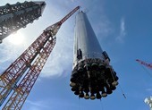 Elon Musk bất ngờ cảnh báo về khả năng phá sản của SpaceX