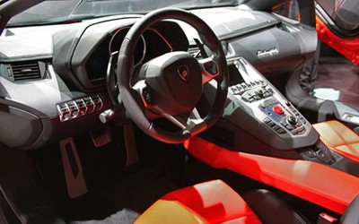 Hàng khủng” Lamborghini Aventador LP700-4 trình làng