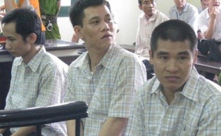 Hà Nội: 24 năm tù cho kẻ nhiễm HIV hiếp dâm trẻ em ảnh 1