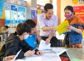 Thí sinh đổ xô nộp hồ sơ xét tuyển học bạ