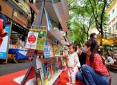 “Ăn cắp bản quyền sách là giết tác giả không gươm đao”
