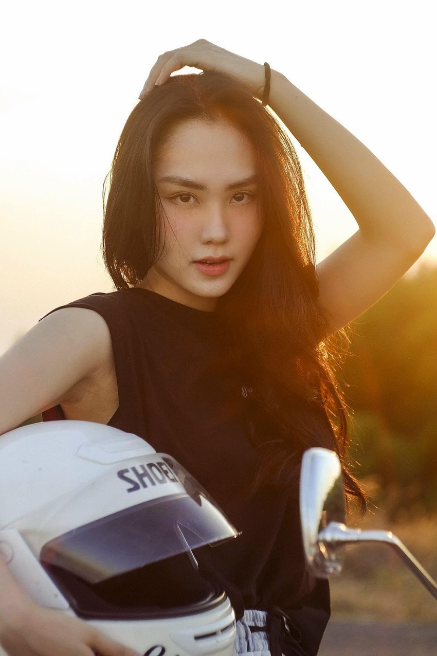 Ảnh đời thường và học vấn tốt của Top 3 Miss World Vietnam