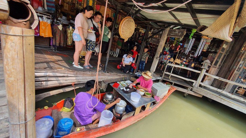 Các lưu ý khác khi ghé thăm chợ Pattaya Thái Lan