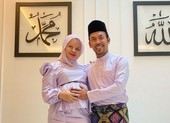 Nữ ca sĩ Malaysia qua đời vì COVID-19, bé trai 3 ngày tuổi mồ côi mẹ